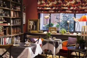 Отель Hotel Le Petit Chomel  Париж